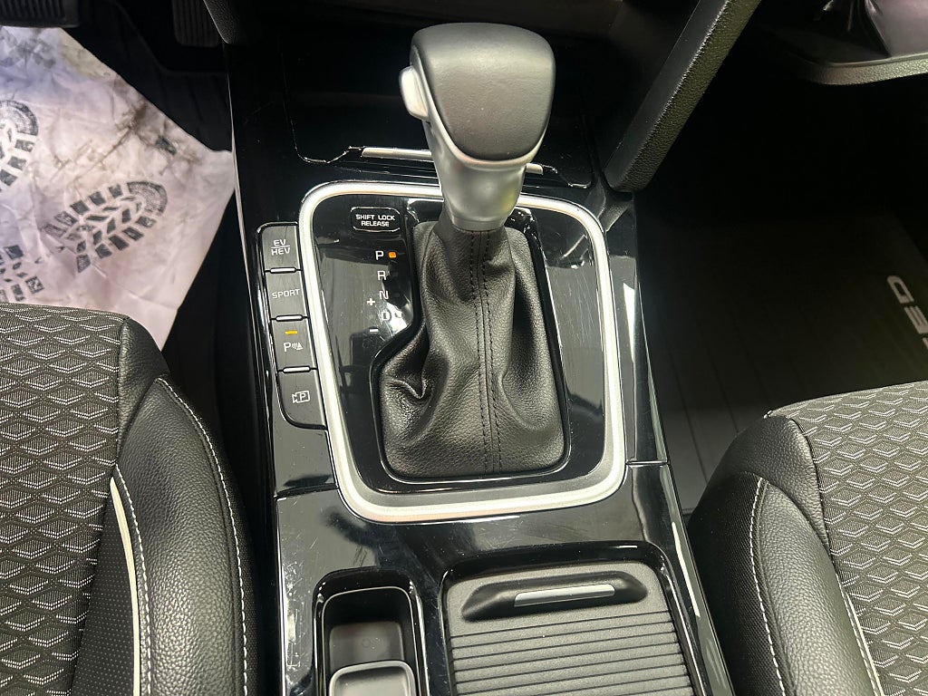 Kia Ceed 2024 - miniatyr 17