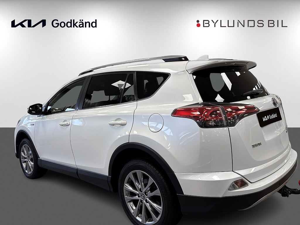 Toyota RAV4 2018 - miniatyr 6