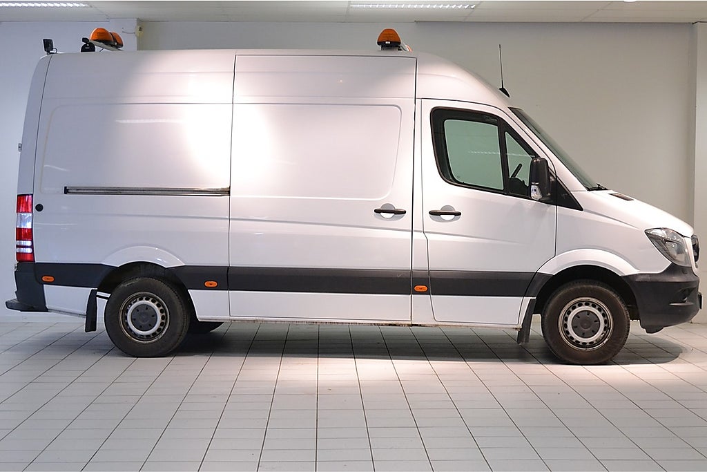 Mercedes-Benz Sprinter 2017 - miniatyr 2