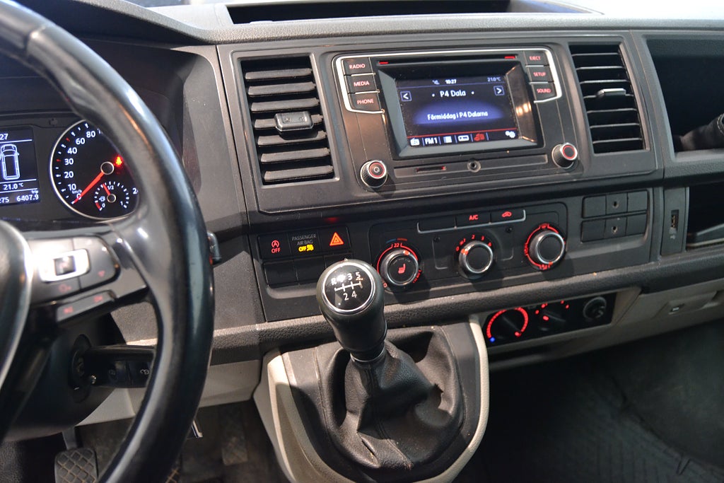 Volkswagen Transporter 2018 - miniatyr 12