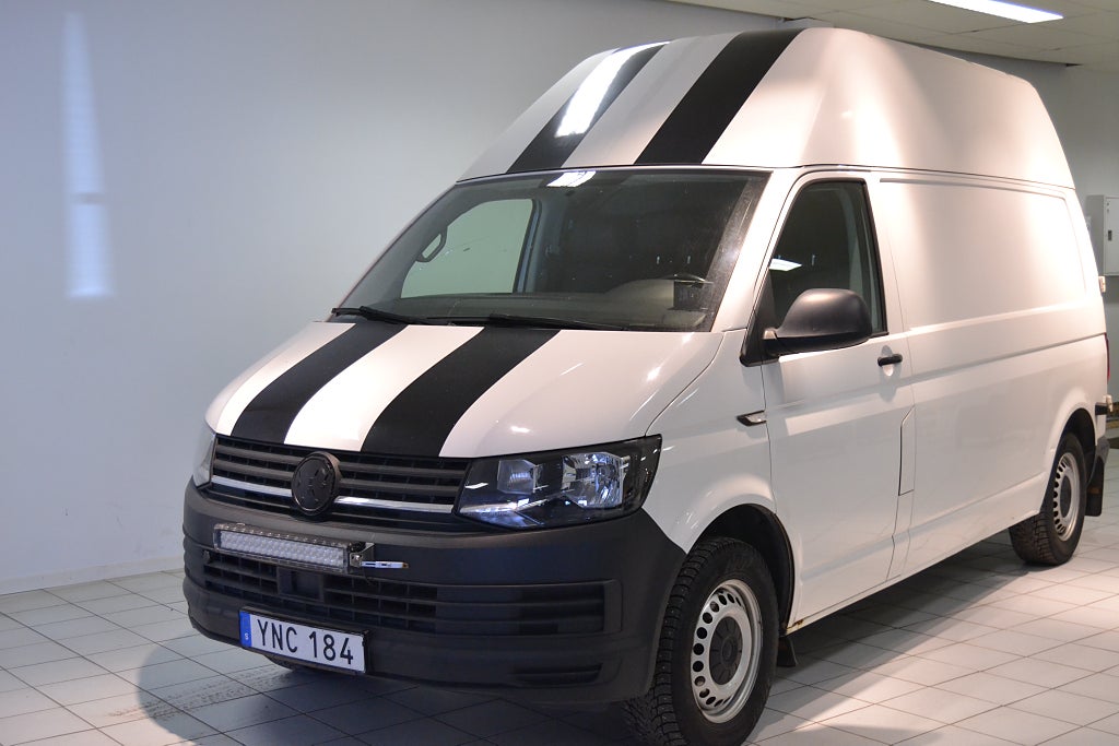Volkswagen Transporter 2018 - miniatyr 3