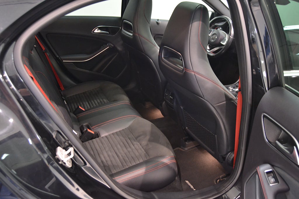 Mercedes-Benz A45 2016 - miniatyr 11