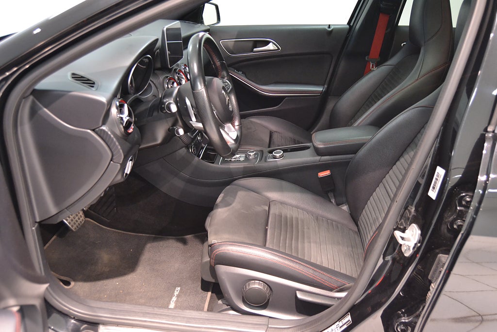 Mercedes-Benz A45 2016 - miniatyr 16