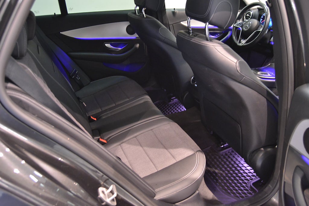 Mercedes-Benz E 2021 - miniatyr 11
