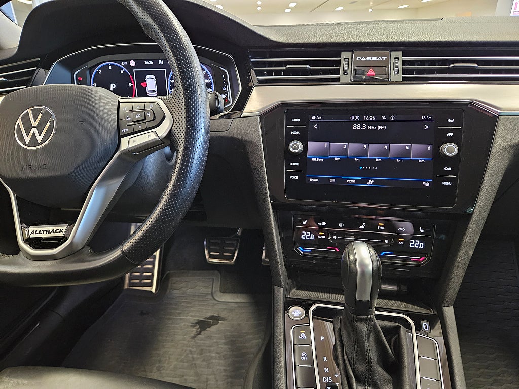 Volkswagen Passat Alltrack 2022 - miniatyr 10