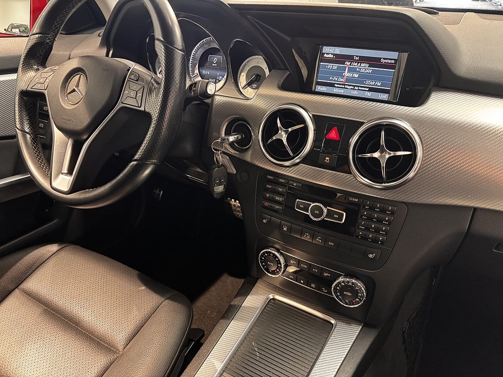 Mercedes-Benz GLK 2015 - miniatyr 10
