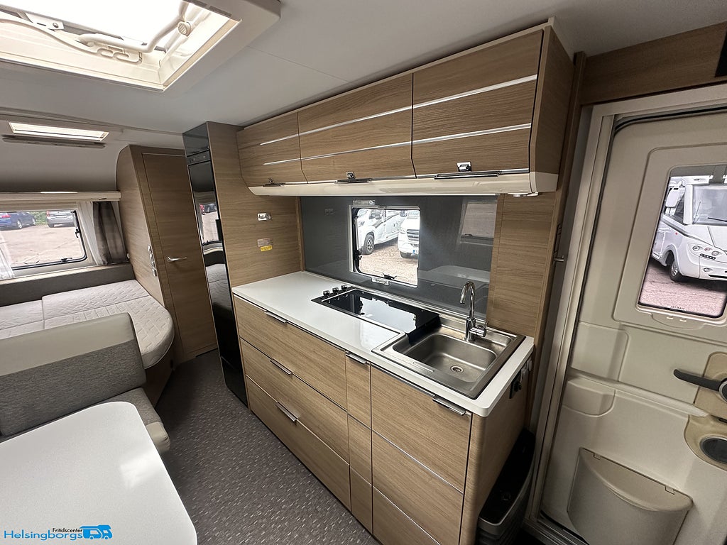 Adria Adora 2019 - miniatyr 13