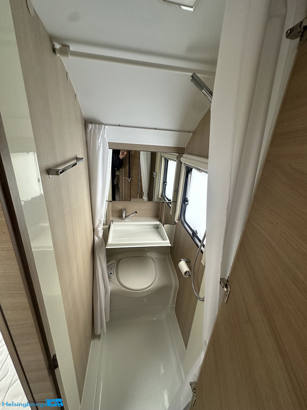 Adria Adora 2019 - miniatyr 16