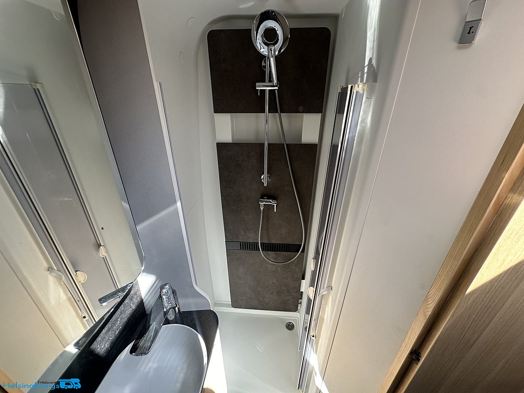 Adria Coral 2022 - miniatyr 15