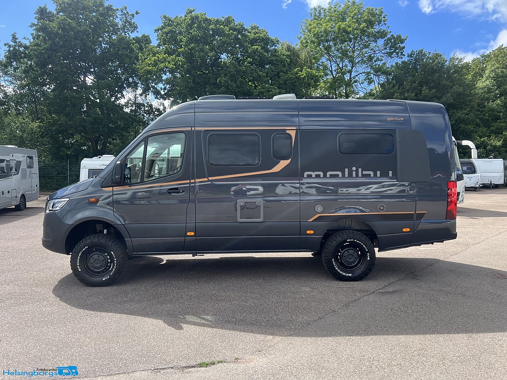 Malibu Genius 2026 - miniatyr 2