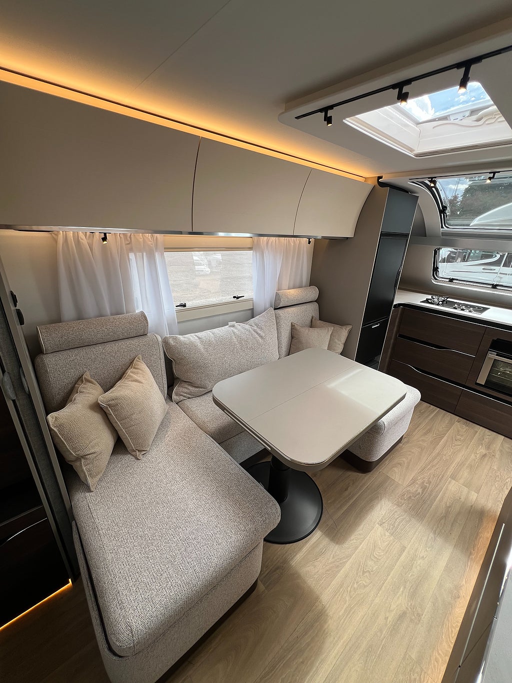 Adria ALPINA 663 HT 2027 - miniatyr 12