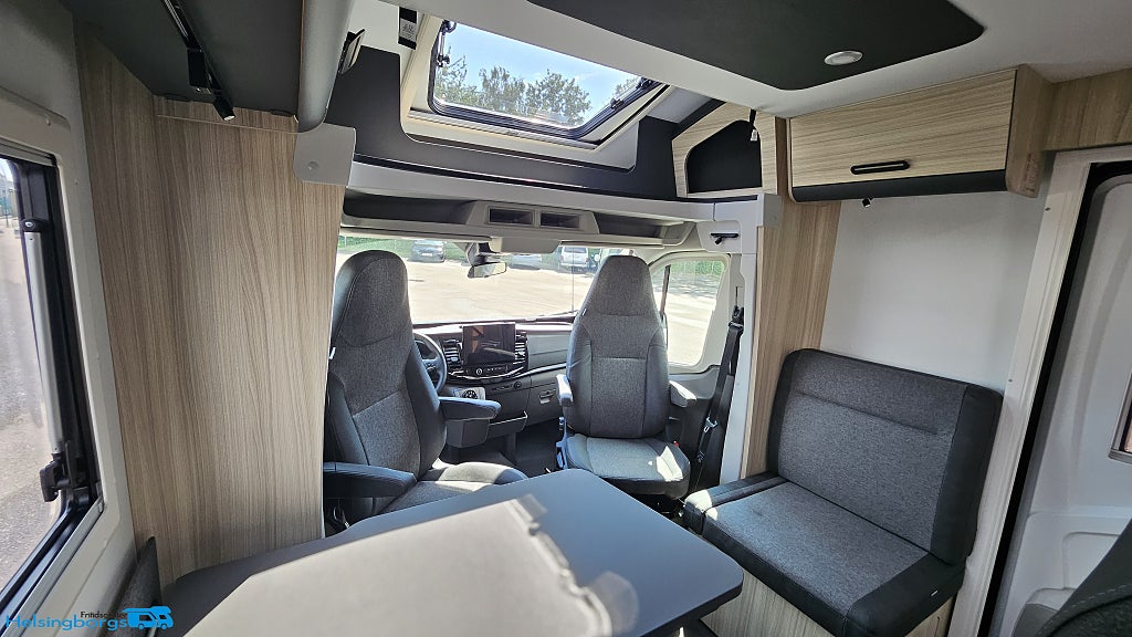 Sun Living S 75 SL Ford 165hk  *  B-körkort * Truma Diesel * Aut * 2027 - miniatyr 6