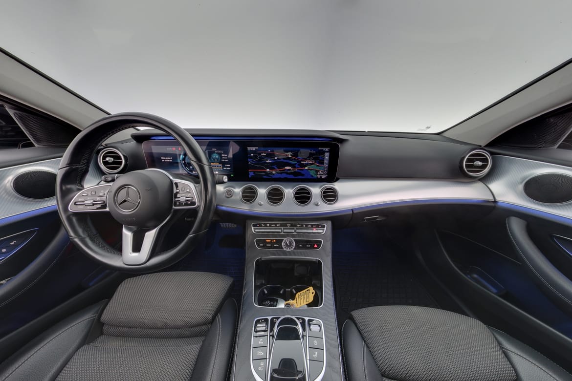 Mercedes-Benz E-Klass 2020 - miniatyr 14