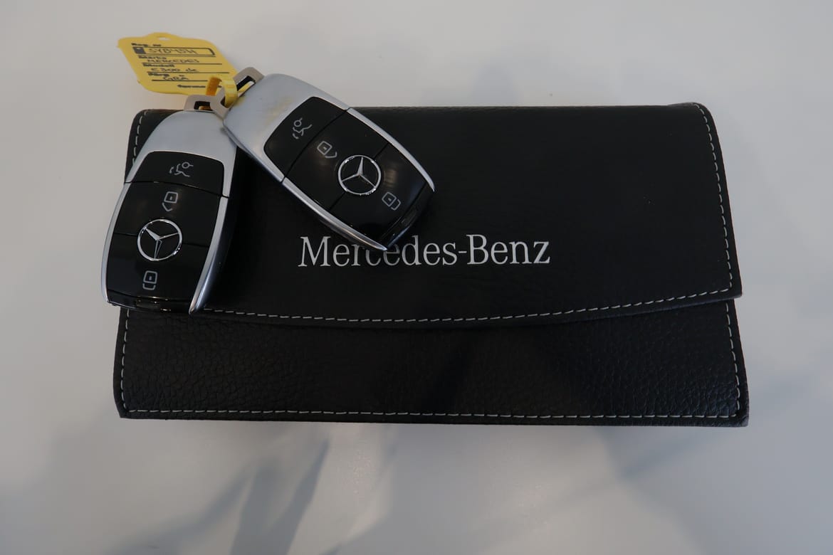 Mercedes-Benz E-Klass 2020 - miniatyr 30