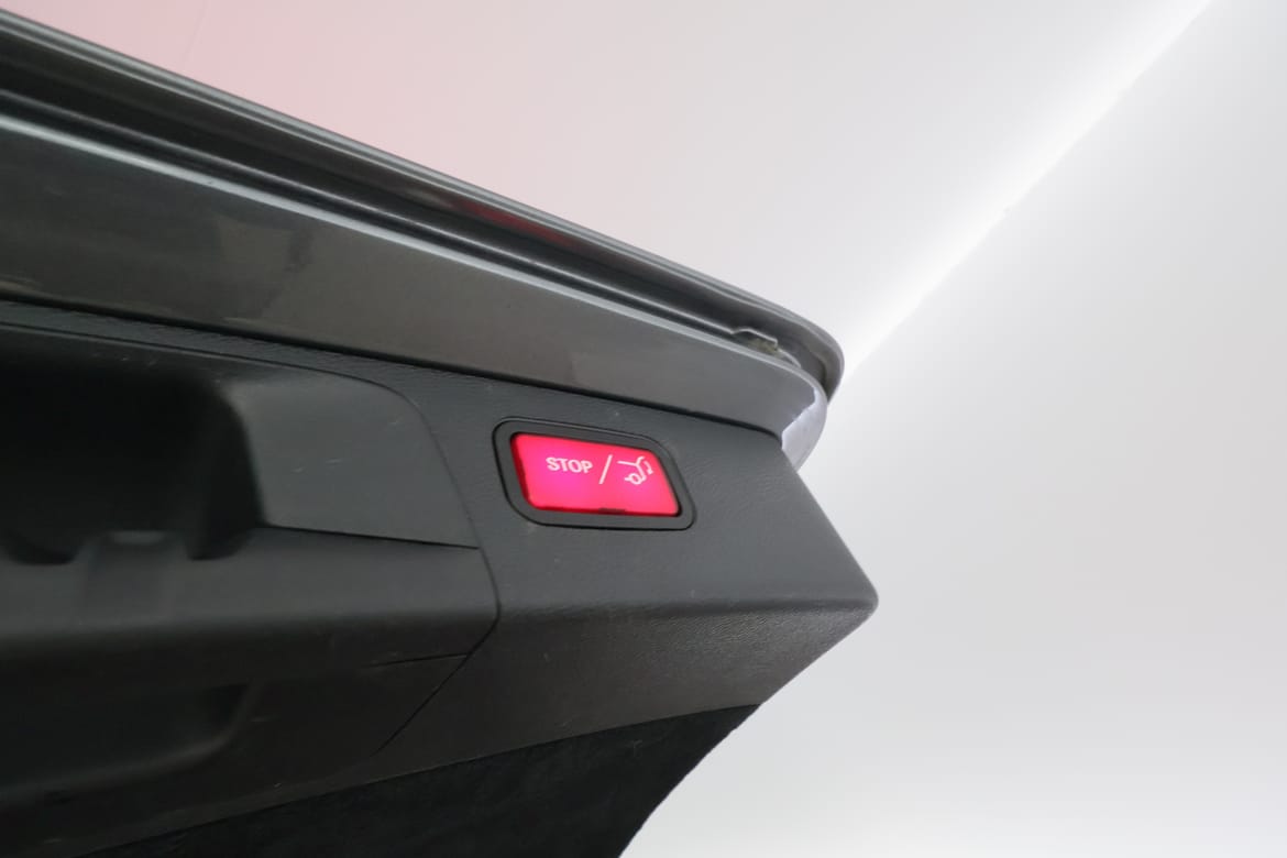 Mercedes-Benz E-Klass 2020 - miniatyr 10