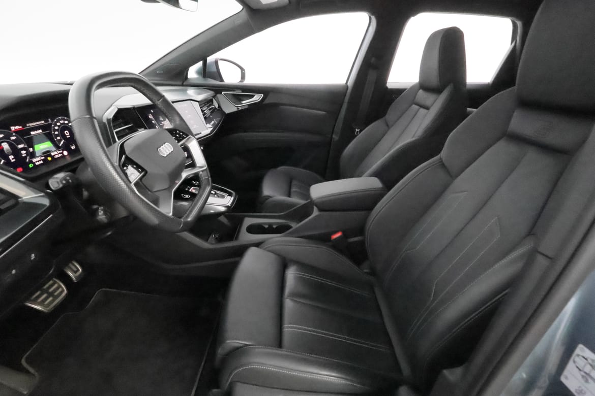 Audi Q4 e-tron 2023 - miniatyr 10