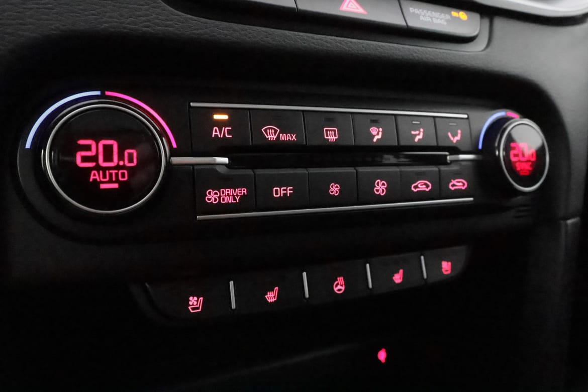 Kia Ceed 2023 - miniatyr 24