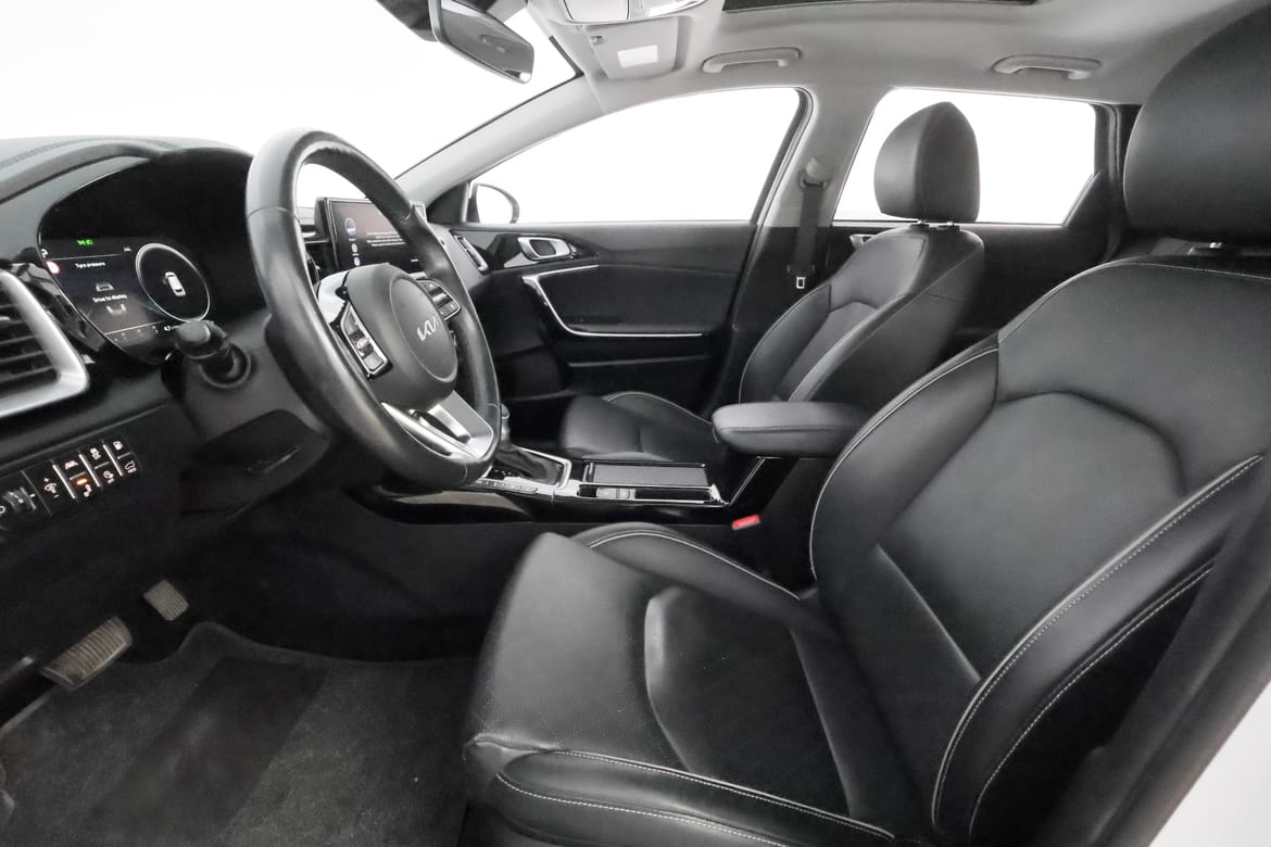 Kia Ceed 2023 - miniatyr 10