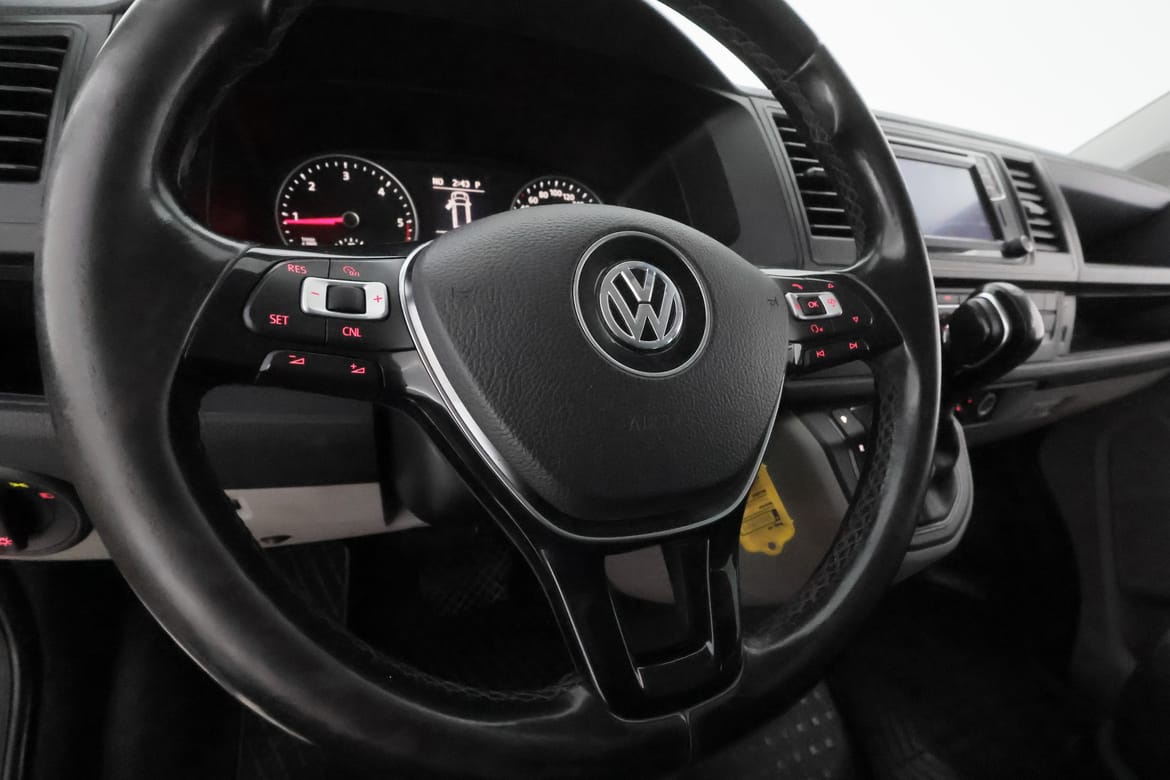 Volkswagen Transporter 2016 - miniatyr 15