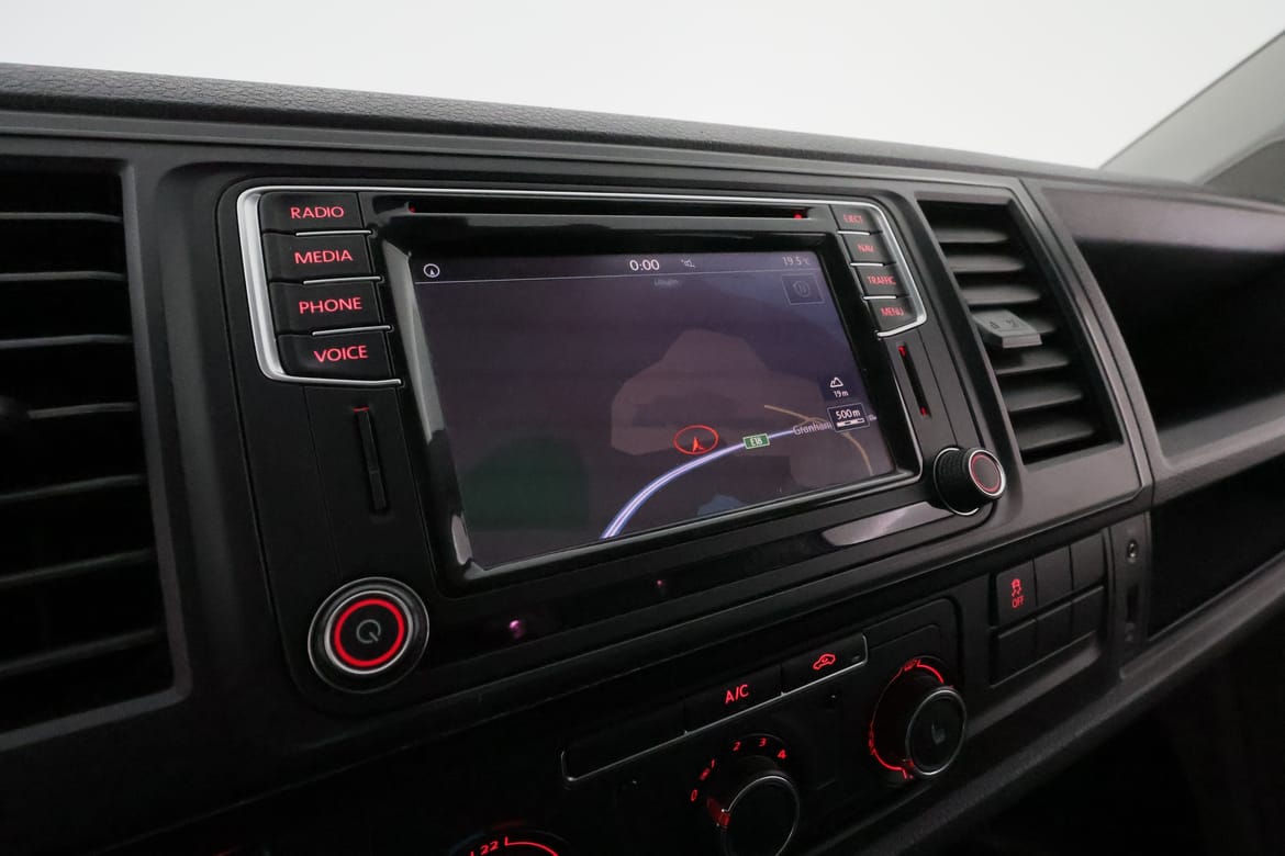 Volkswagen Transporter 2016 - miniatyr 22