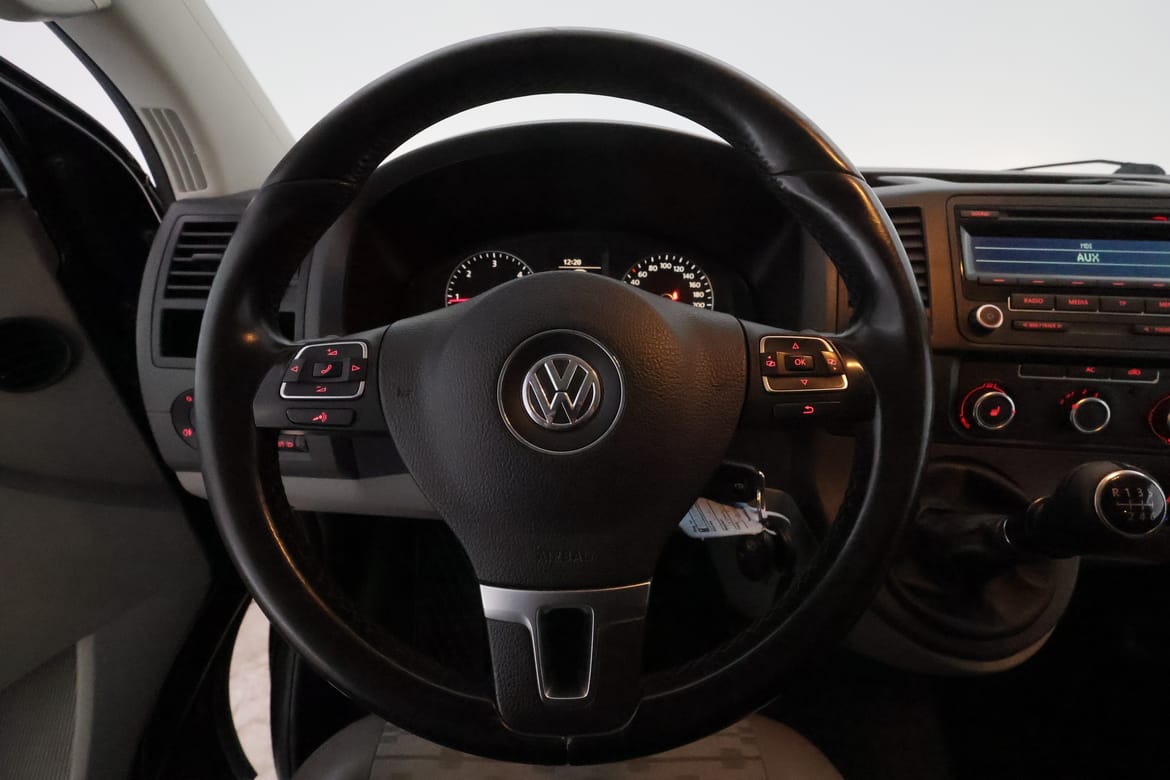 Volkswagen Transporter 2012 - miniatyr 11