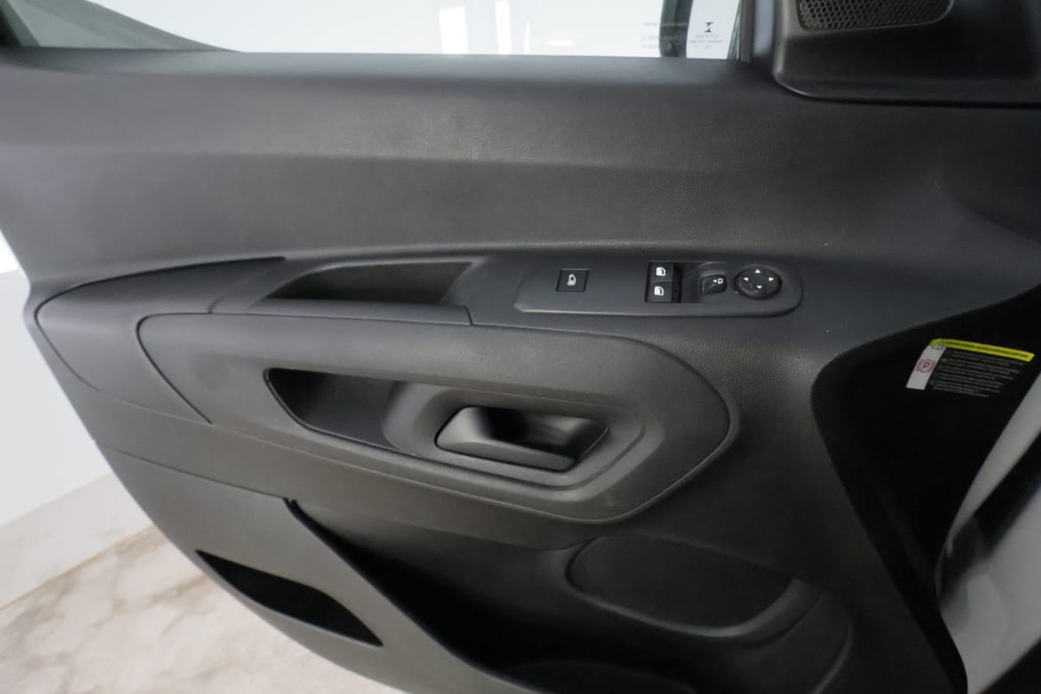 Citroën Berlingo 2018 - miniatyr 20