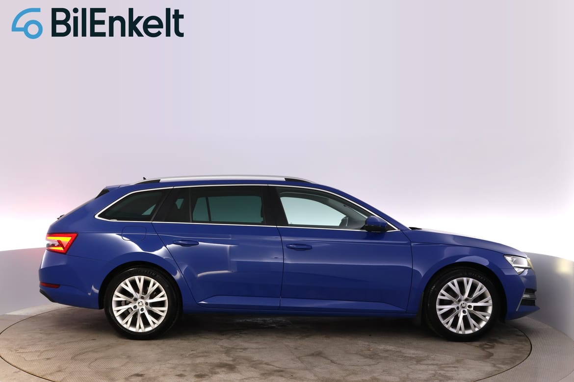 Škoda Superb 2023 - miniatyr 2