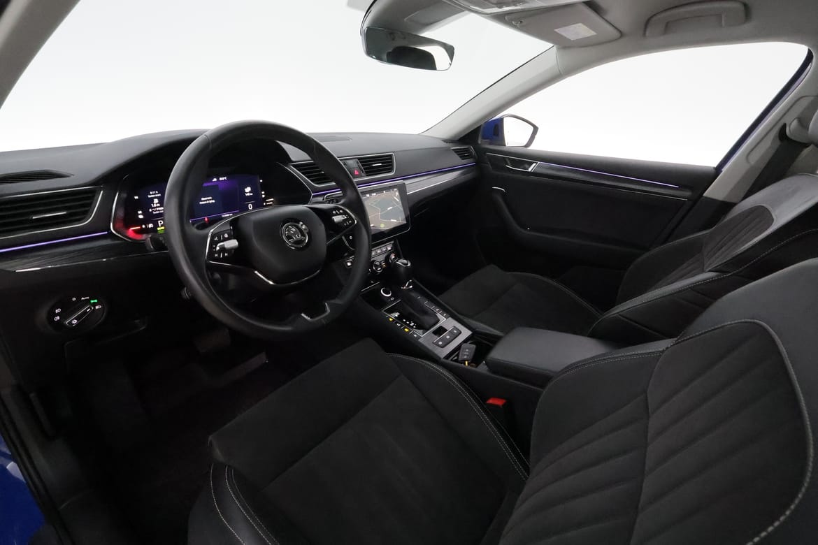 Škoda Superb 2023 - miniatyr 12