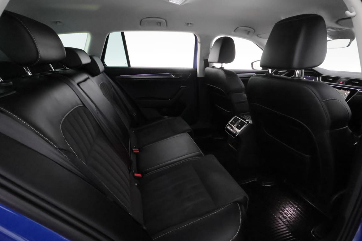 Škoda Superb 2023 - miniatyr 19