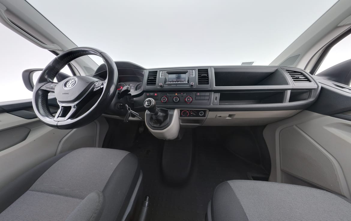 Volkswagen Transporter 2019 - miniatyr 11