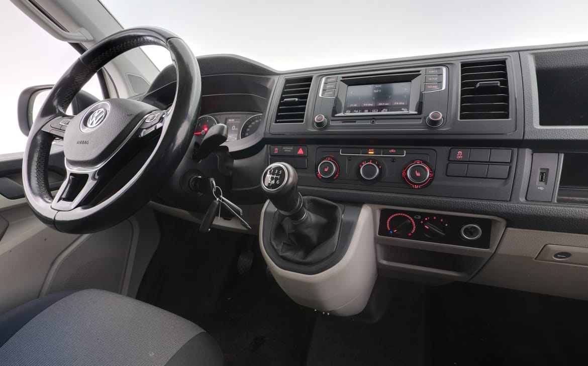 Volkswagen Transporter 2019 - miniatyr 12