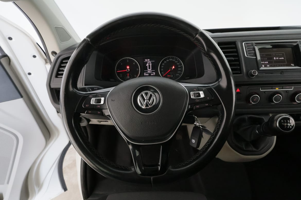 Volkswagen Transporter 2019 - miniatyr 13
