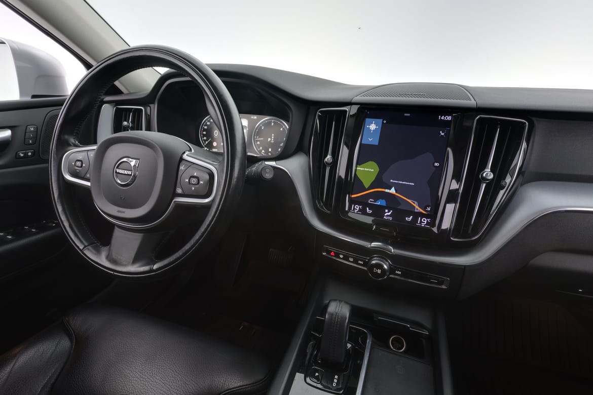 Volvo XC60 2021 - miniatyr 15