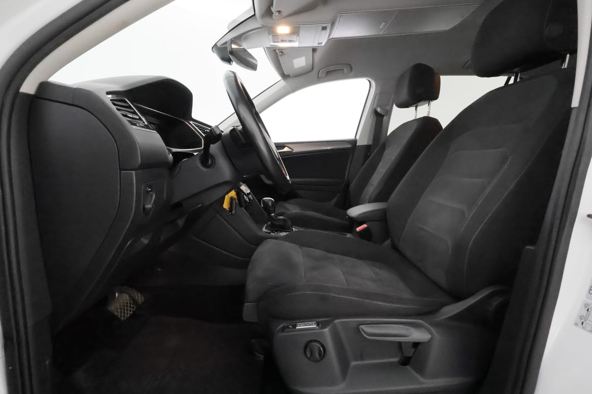 Volkswagen Tiguan 2018 - miniatyr 13