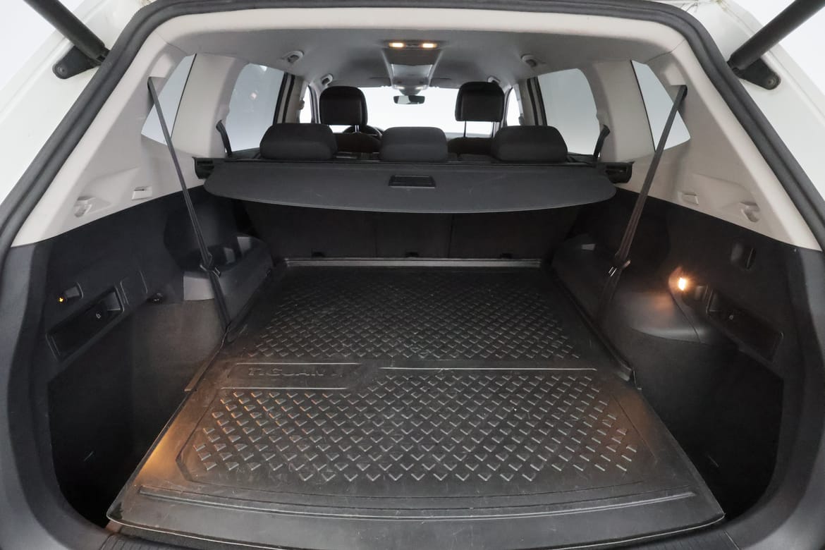 Volkswagen Tiguan 2018 - miniatyr 9