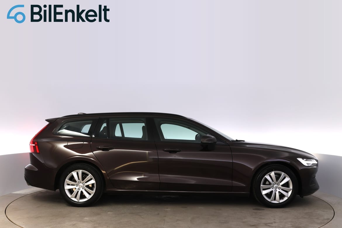 Volvo V60 2020 - miniatyr 2