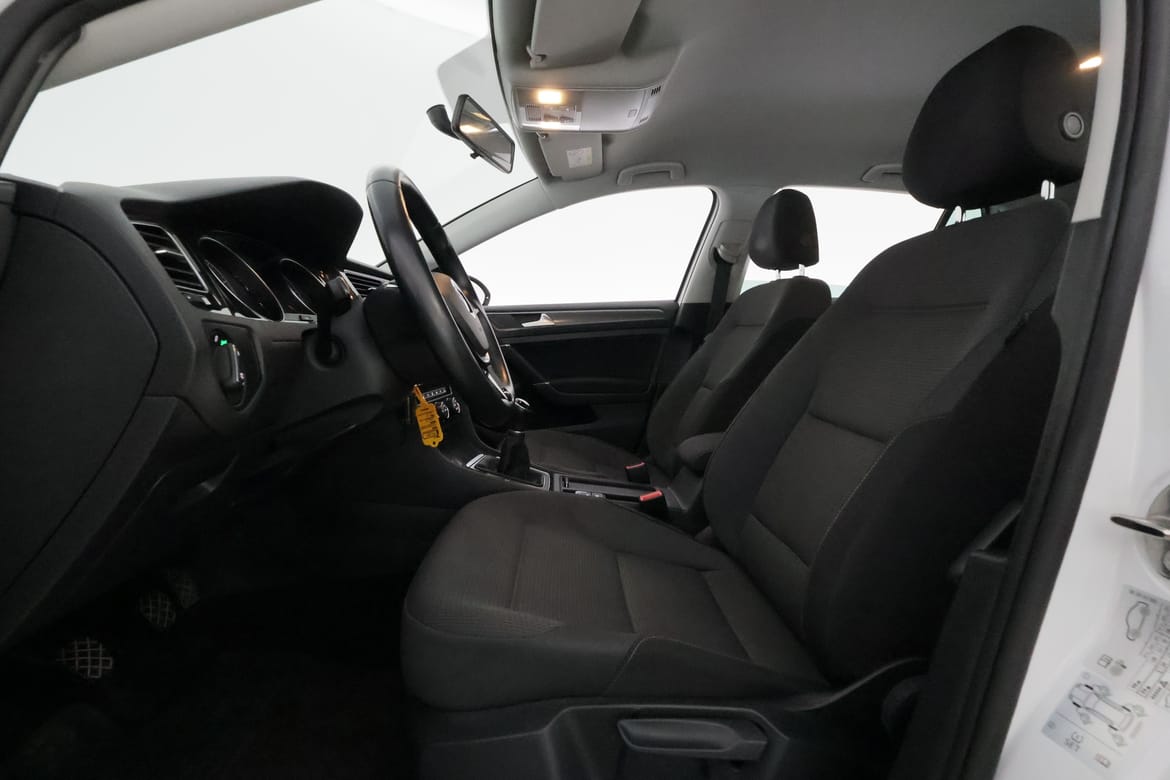 Volkswagen Golf 2018 - miniatyr 9