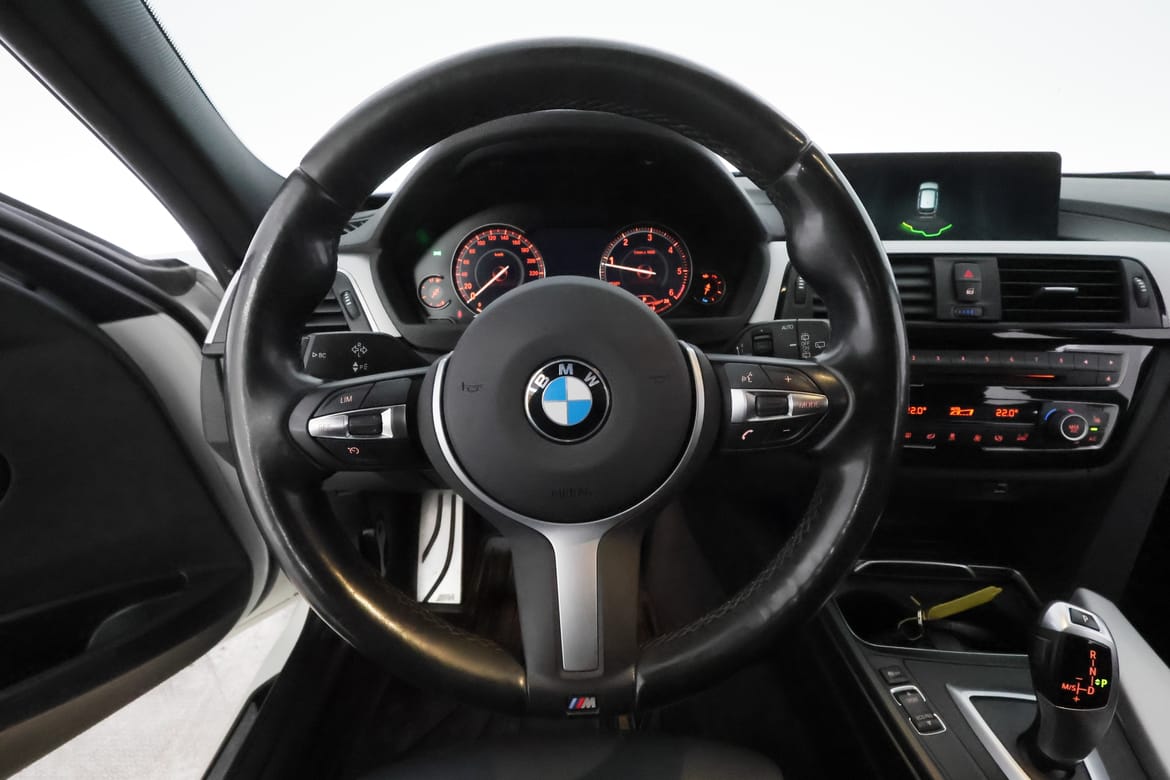 BMW 3-serie 2019 - miniatyr 15