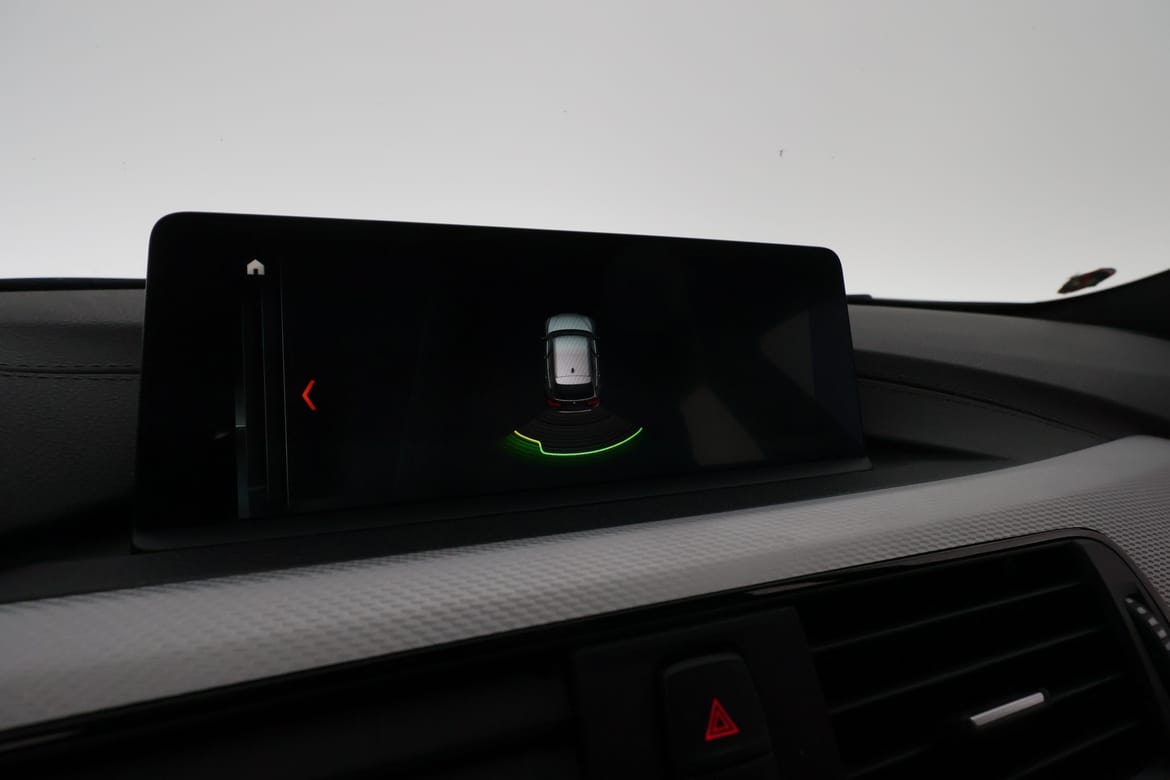 BMW 3-serie 2019 - miniatyr 24