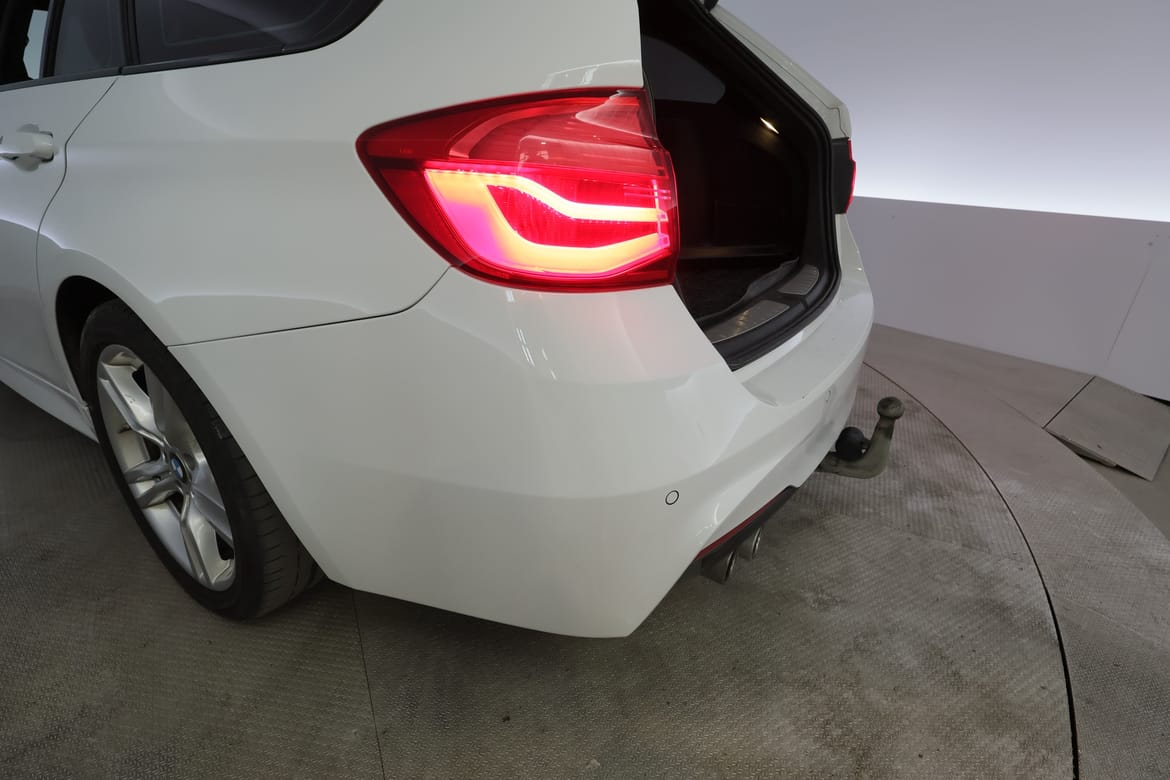 BMW 3-serie 2019 - miniatyr 7