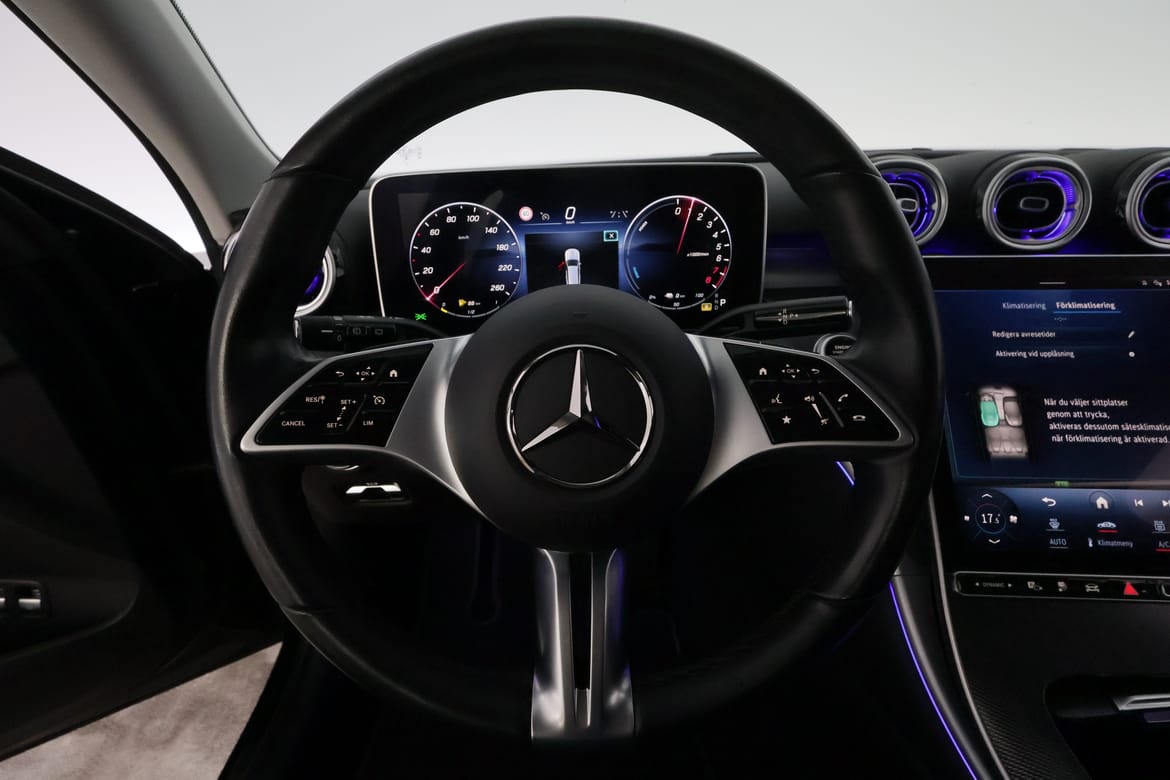 Mercedes-Benz C-Klass 2023 - miniatyr 15