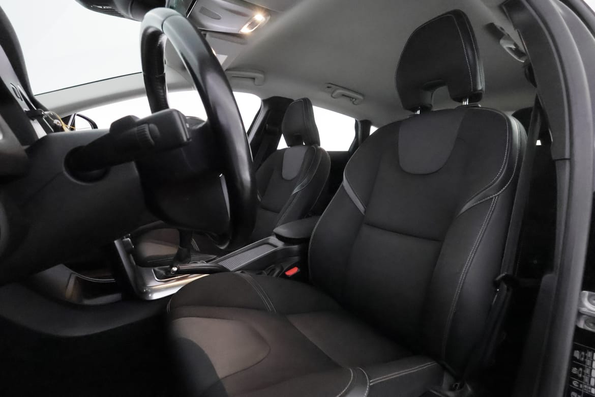 Volvo V40 2015 - miniatyr 10