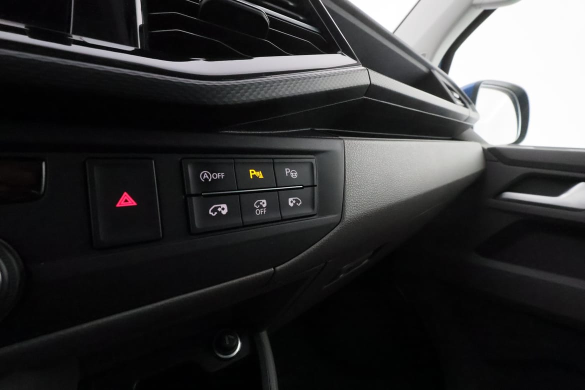 Volkswagen Transporter 2020 - miniatyr 18