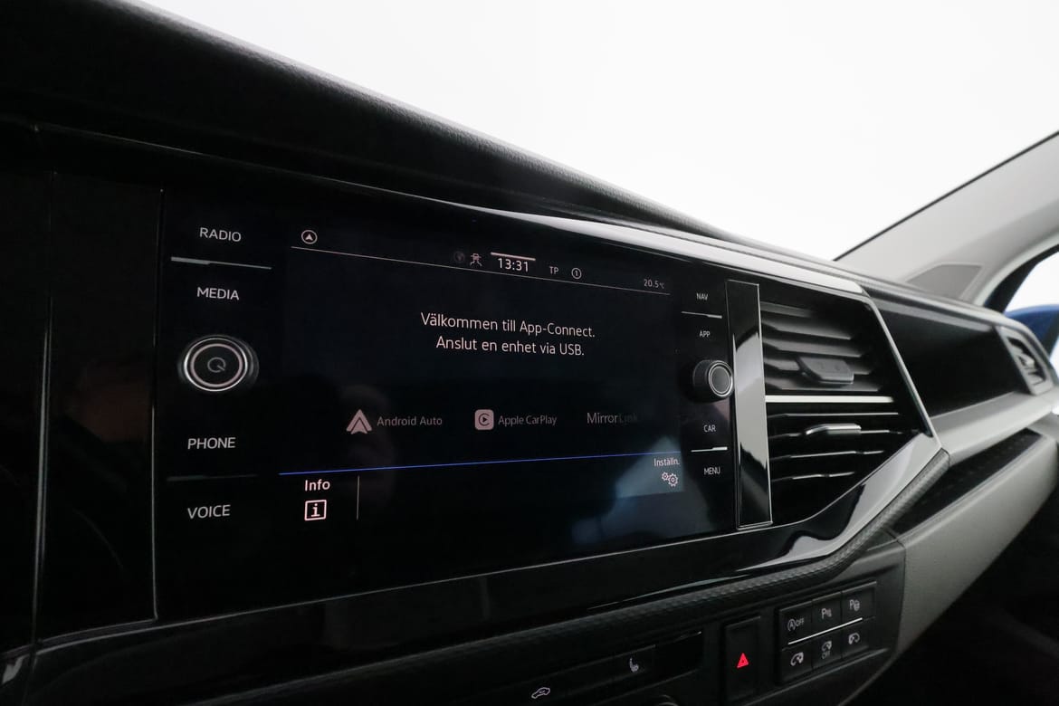 Volkswagen Transporter 2020 - miniatyr 23