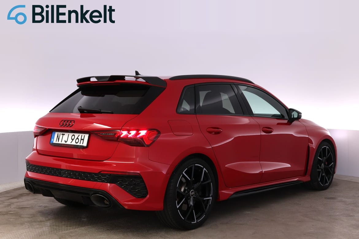 Audi A3 2023 - miniatyr 3