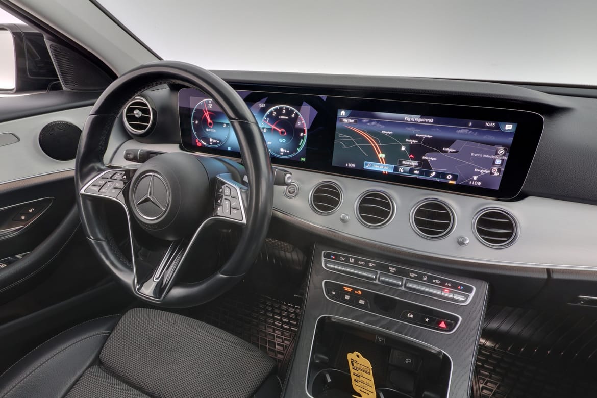 Mercedes-Benz E-Klass 2021 - miniatyr 15