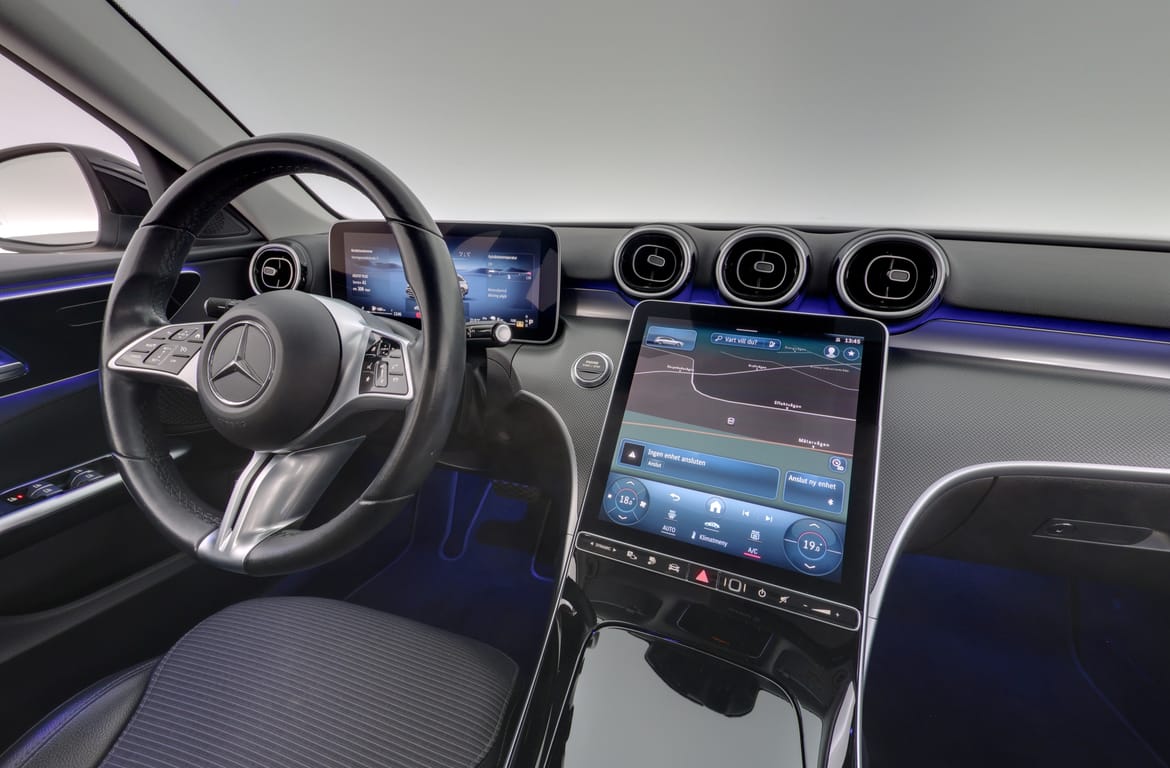 Mercedes-Benz C-Klass 2023 - miniatyr 15