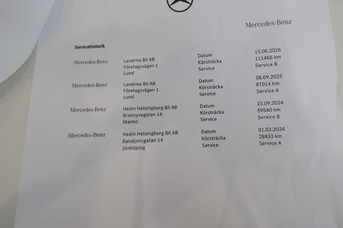 Mercedes-Benz C-Klass 2023 - miniatyr 33