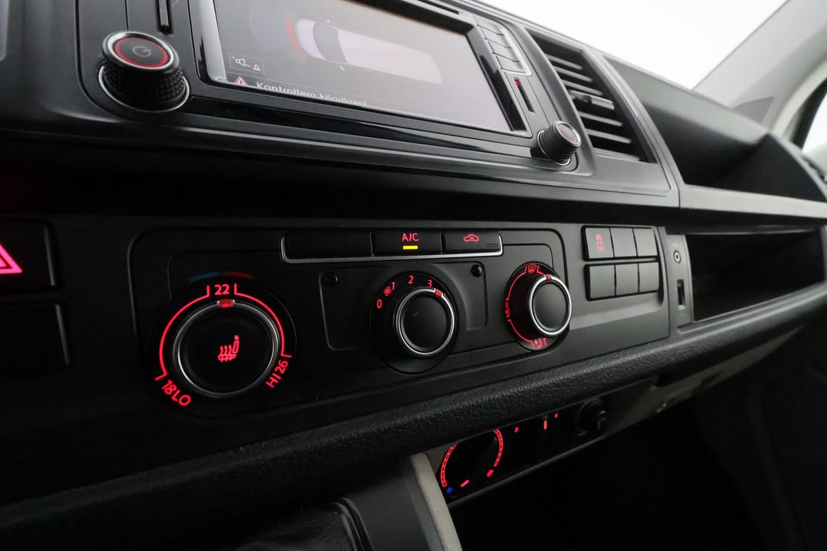 Volkswagen Transporter 2017 - miniatyr 16
