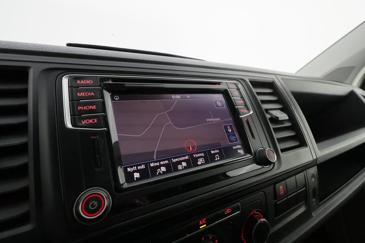 Volkswagen Transporter 2017 - miniatyr 18